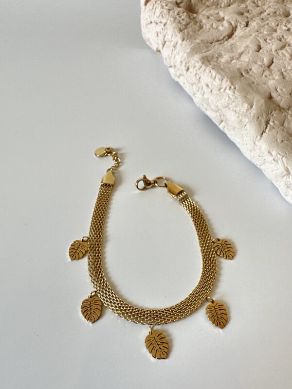 Yaprak Sallantılı Örme Gold Renkli Çelik Bileklik