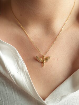 c913f4b471ba5d9868b21f3544e32f2c-1.jpg Melek Detaylı Çelik Kolye