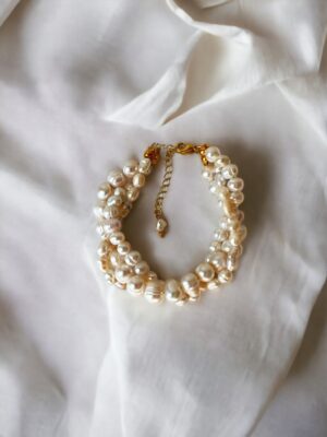 cf0d0bda63bf1f5e2dbdfa4966d000c8.jpg Karen Sarmal İnci Bileklik