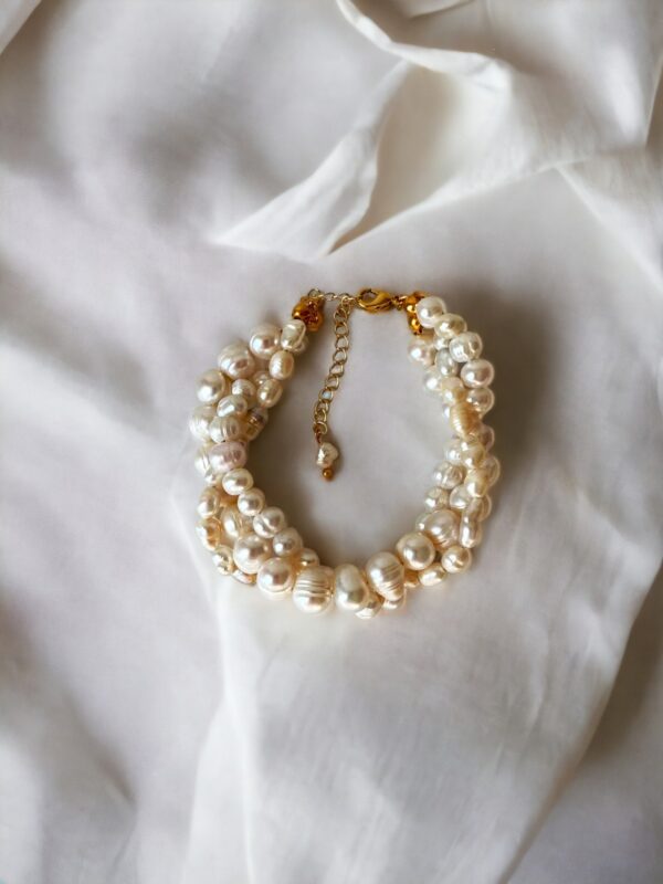 Karen Sarmal İnci Bileklik