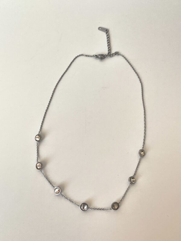 Zirkon Taşlı Çelik Kolye