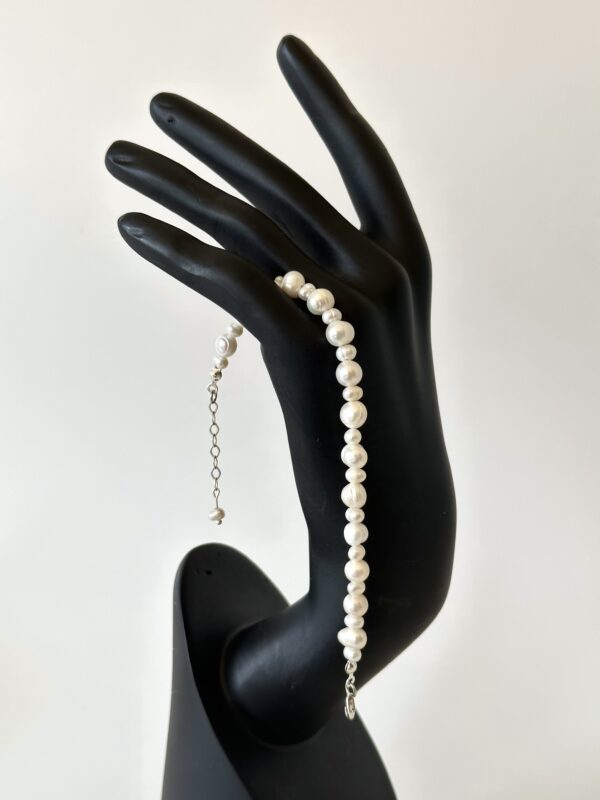 Gümüş Materyal ile Tasarlanmış Gerçek Tatlı Su İncisi Bileklik