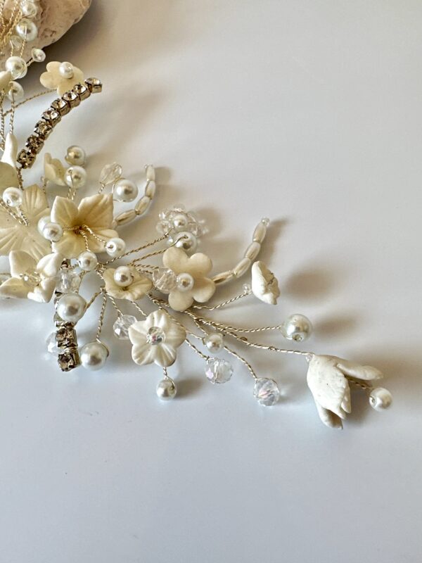 El Yapımı Çiçekli Model Tasarım Gelin Tacı