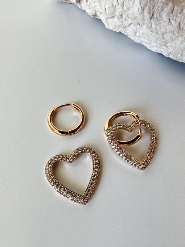 Zirkon Taşlı Kalp Sallantılı ikili Kullanım Vip Çelik Küpe