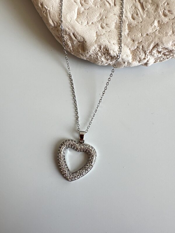 Zirkon Taş Kaplam Gümüş Rengi Kalp Detaylı Kolye