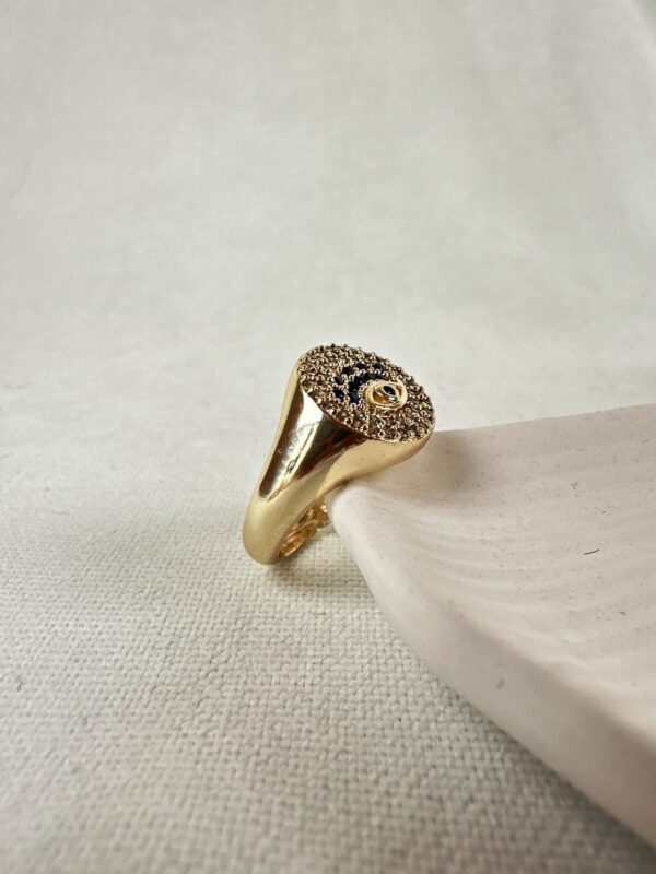 Zirkon Taş Detaylı Göz Motifli Çelik Yüzük