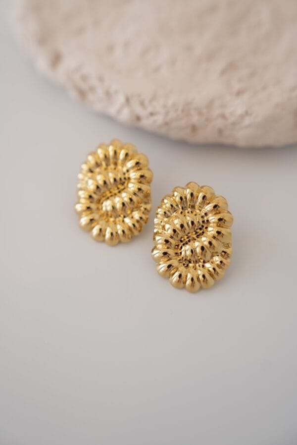 Vintage Gold Çelik Küpe