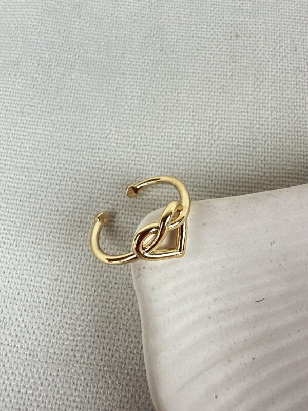 Kalp Detaylı Vip Yüzük