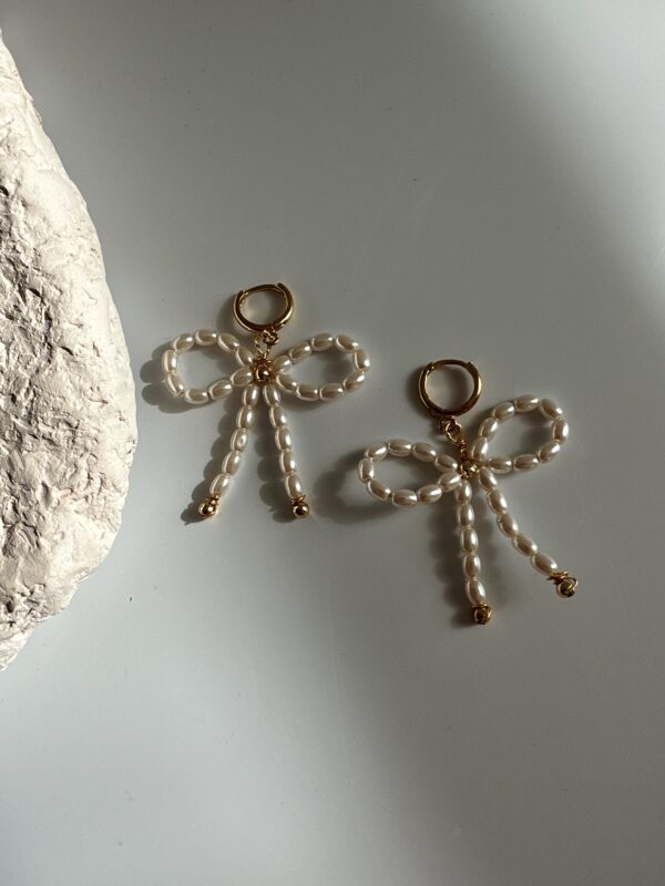 Kurdele Model Mayorka İnci Küpe