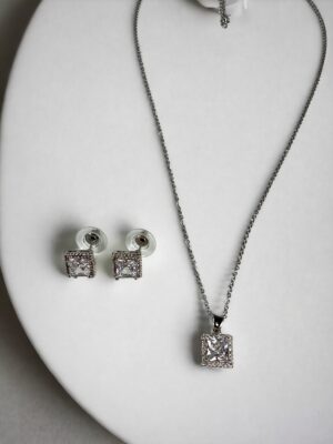 Kaith Kolye Küpe Set