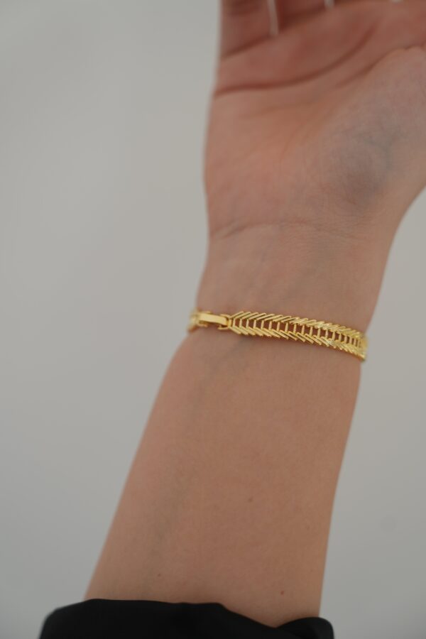 Zirkon Taş Detaylı Vip Tasarım Bileklik