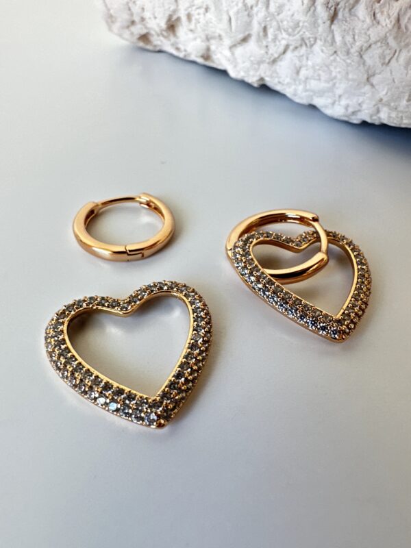 Zirkon Taşlı Kalp Sallantılı ikili Kullanım Vip Çelik Küpe