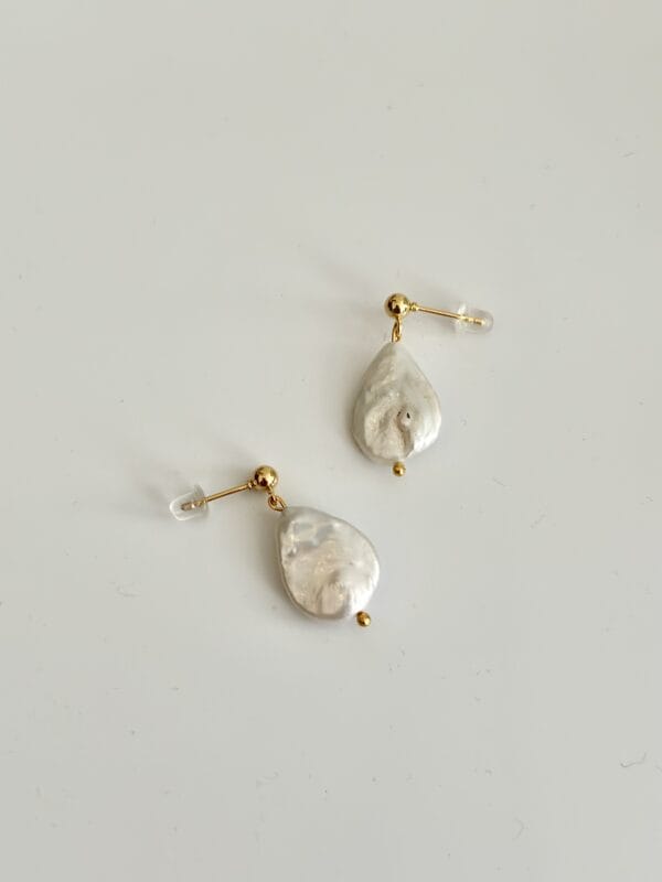 Barok İnci Detaylı Vip Küpe