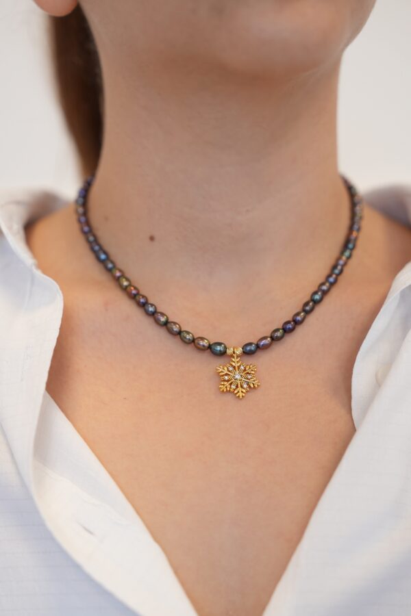 Siyah Gerçek Tatlı Su İncili Kar Tanesi Kolye