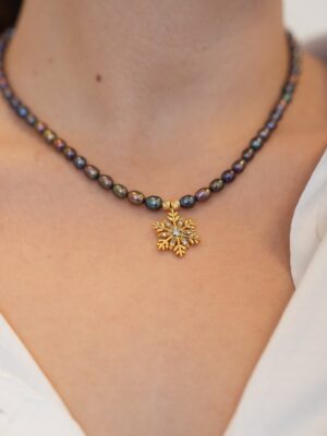 baab6f52f4fdc1cea8b05d3dadc5525b.jpg Siyah Gerçek Tatlı Su İncili Kar Tanesi Kolye