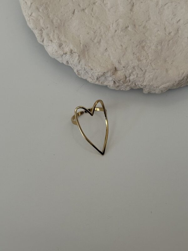 Vintage Kalp Yüzük Gold – Zarif İnce Çizgi Tasarım