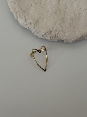 83932a9e43458864a3c3c8b982107921.jpg Vintage Kalp Yüzük Gold – Zarif İnce Çizgi Tasarım