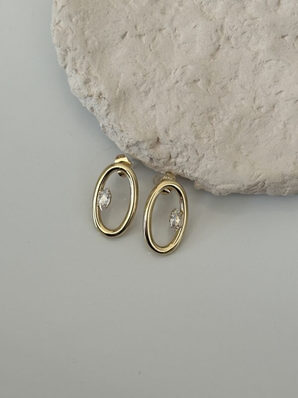 Gold Oval Halka Küpe | Tek Taş Detaylı Minimal Kadın Küpe