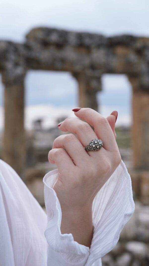 Antik İşçilik Görünümlü Yüzük | Günlük & Özel Gün Kullanım